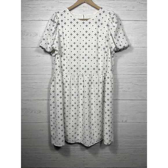 LOFT Dresses & Skirts - Loft womens chiffon puff sleeve dress size 8 white black